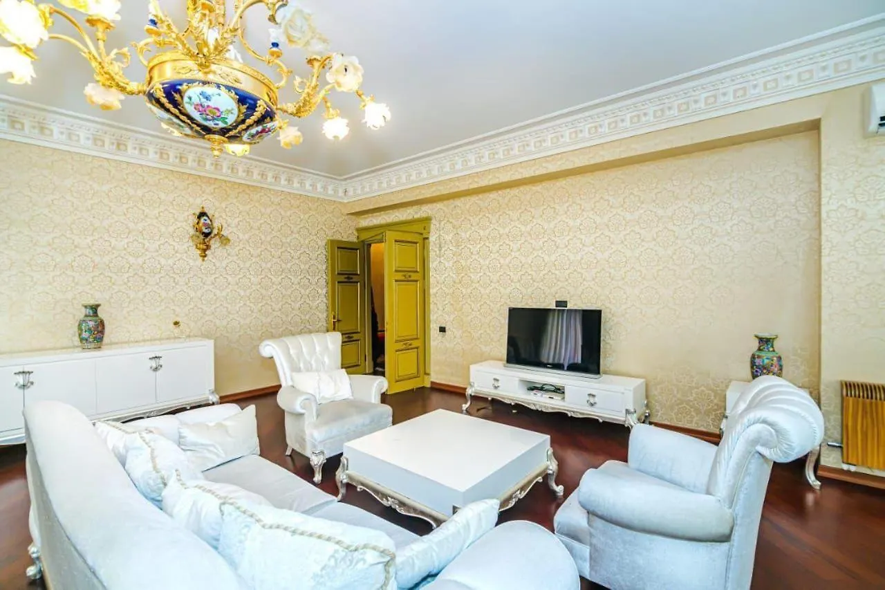 Vip Apartment Marriott Baku
